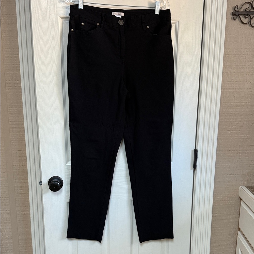 Roz & Ali Women's Dark black pants